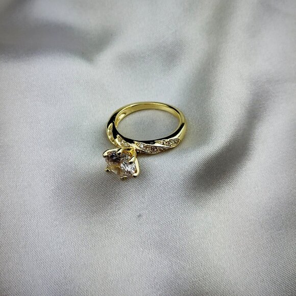 Wrap Around Crystal Ring - Picture 2 of 5